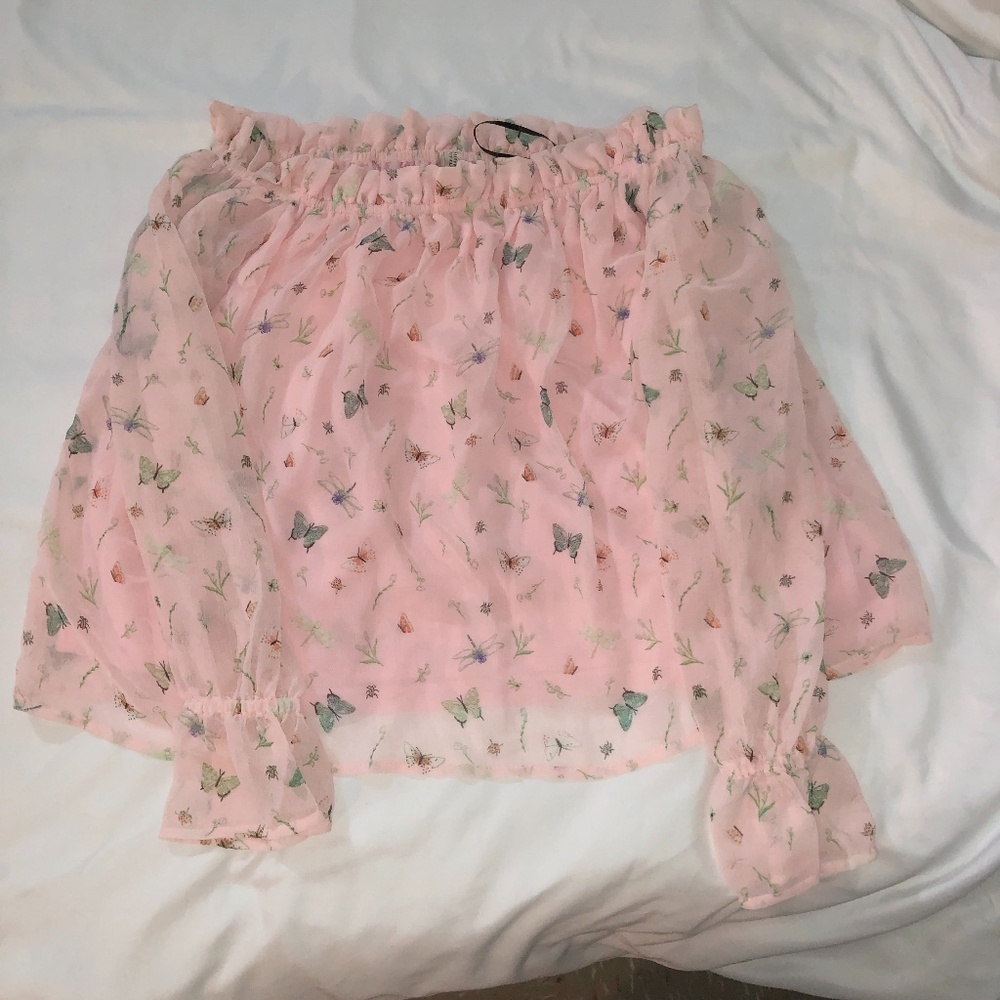 Butterfly off-the-shoulder top